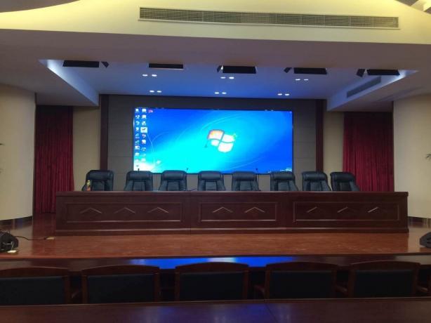 Enhancing Your Auditorium Experience With Indoor SMD Screens